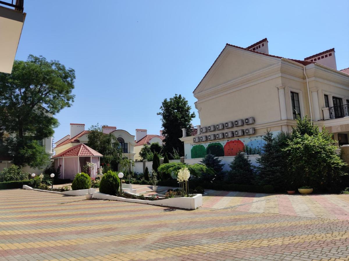 Sartus Hotel Одеса Екстер'єр фото