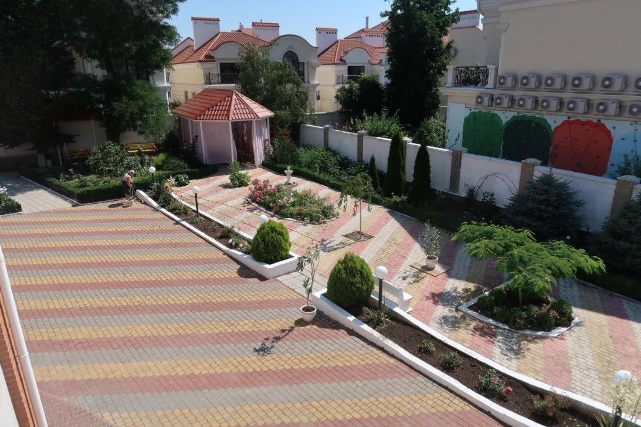 Sartus Hotel Одеса Екстер'єр фото
