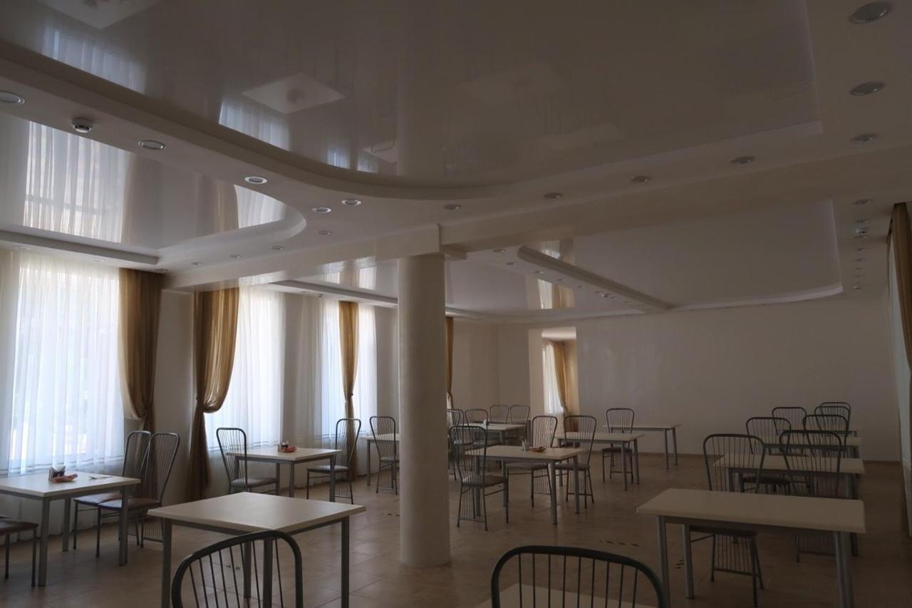 Sartus Hotel Одеса Екстер'єр фото