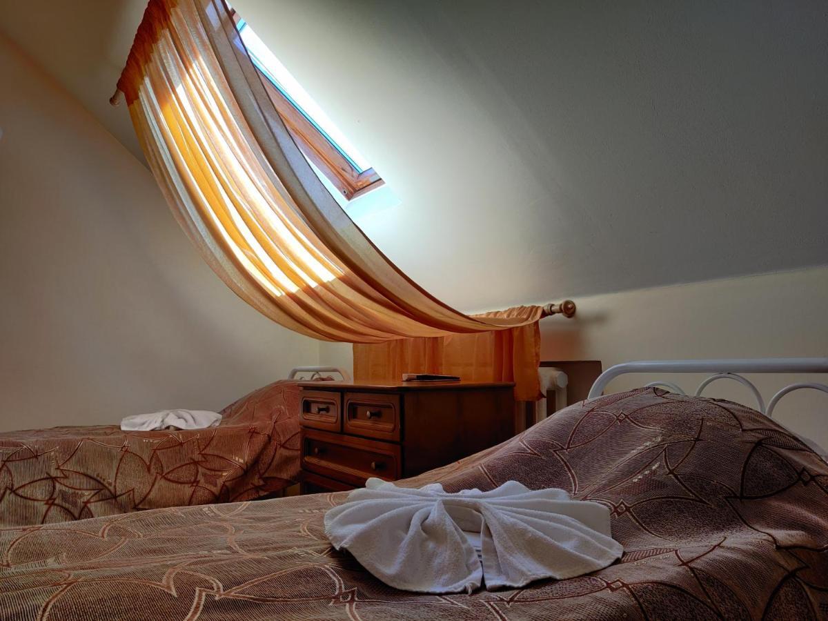 Sartus Hotel Одеса Екстер'єр фото