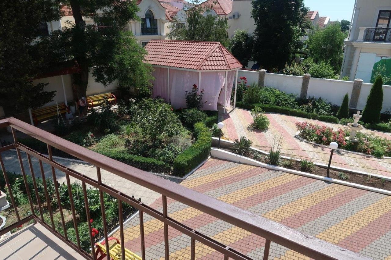 Sartus Hotel Одеса Екстер'єр фото